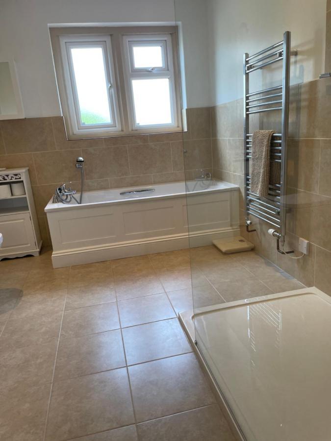 Cotswolds Luxury House In Central Bourton Large Sleeps 2-11. Pet Friendly. Екстериор снимка